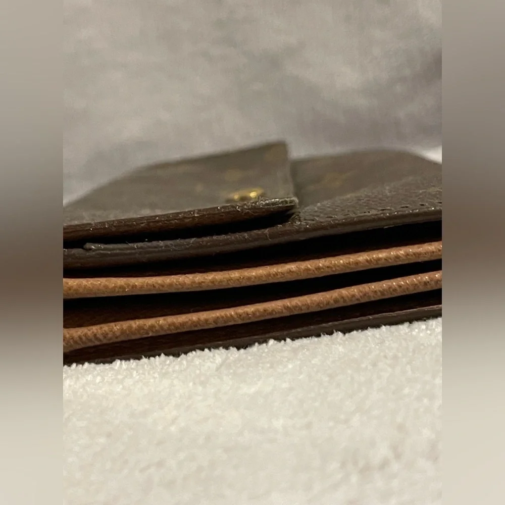 Louis Vuitton Vintage Monogram Sarah Wallet